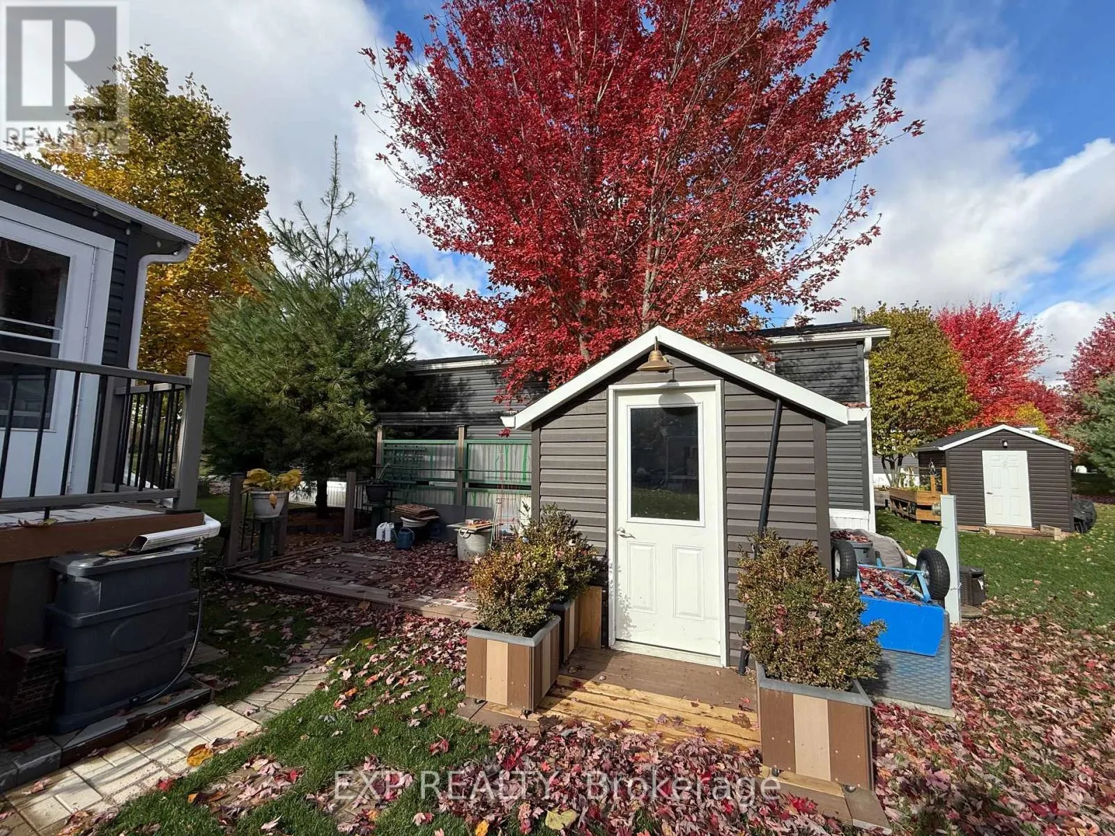 616 - 923590 RD 92 RR#3 ROAD, #616