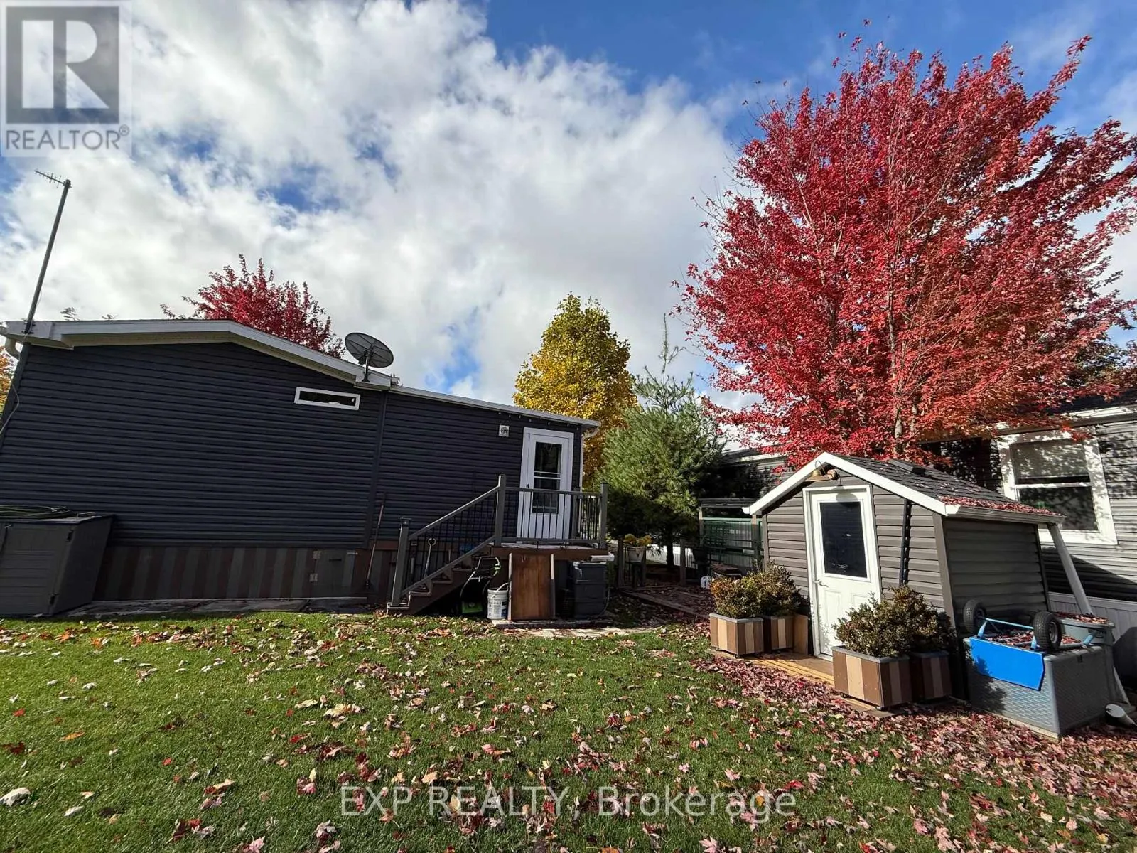 616 - 923590 RD 92 RR#3 ROAD, #616