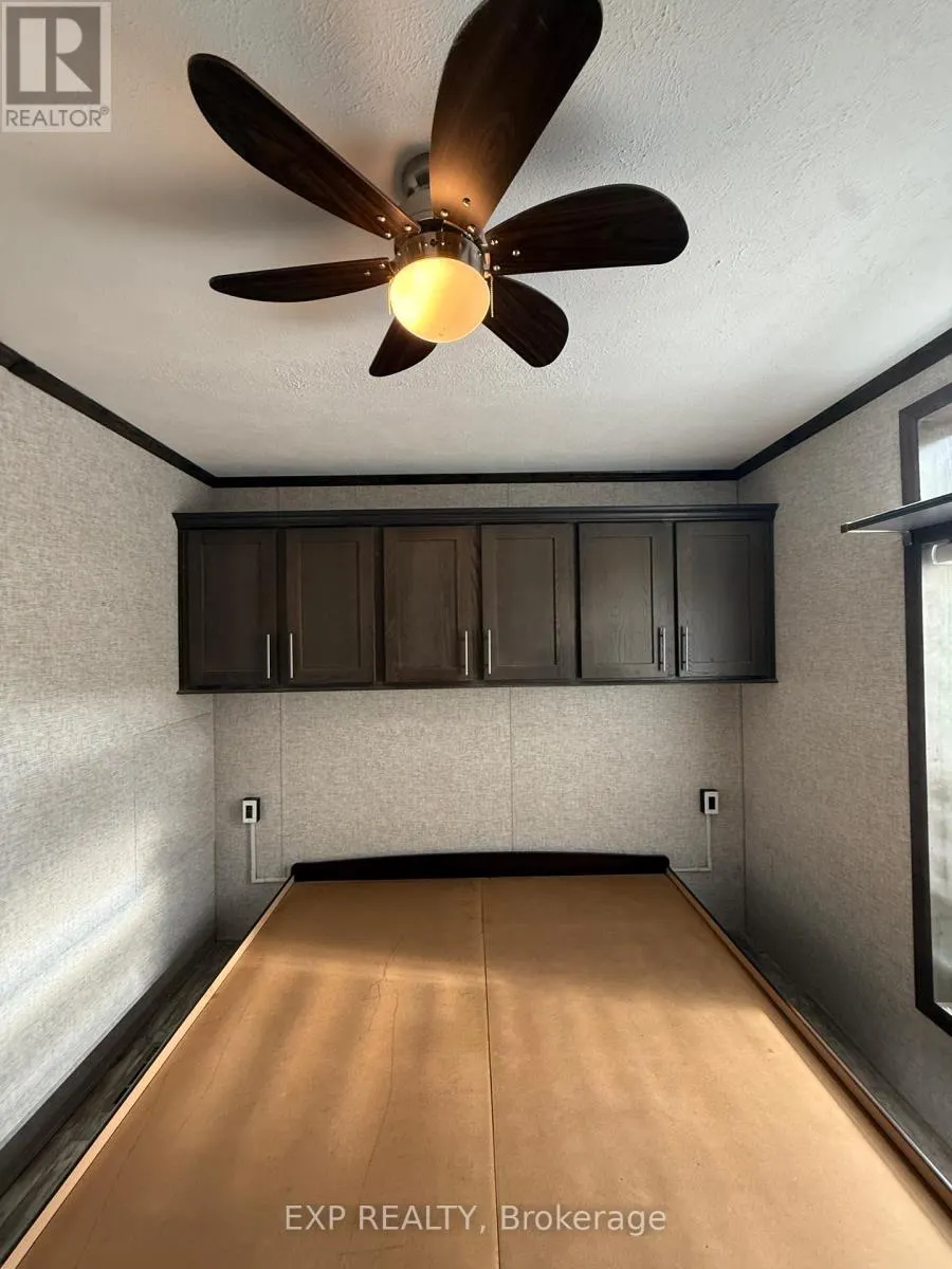 616 - 923590 RD 92 RR#3 ROAD, #616