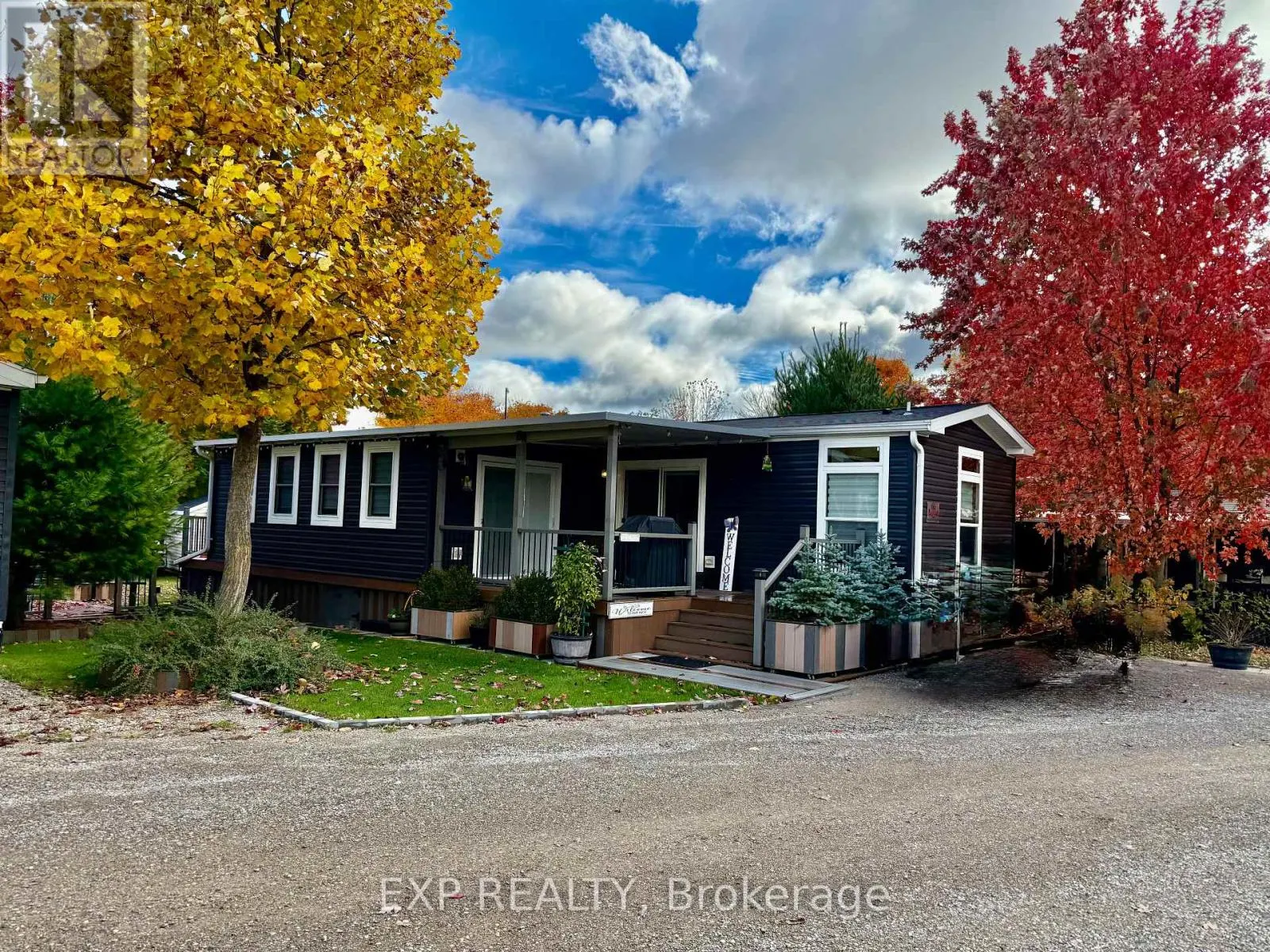 616 - 923590 RD 92 RR#3 ROAD, #616