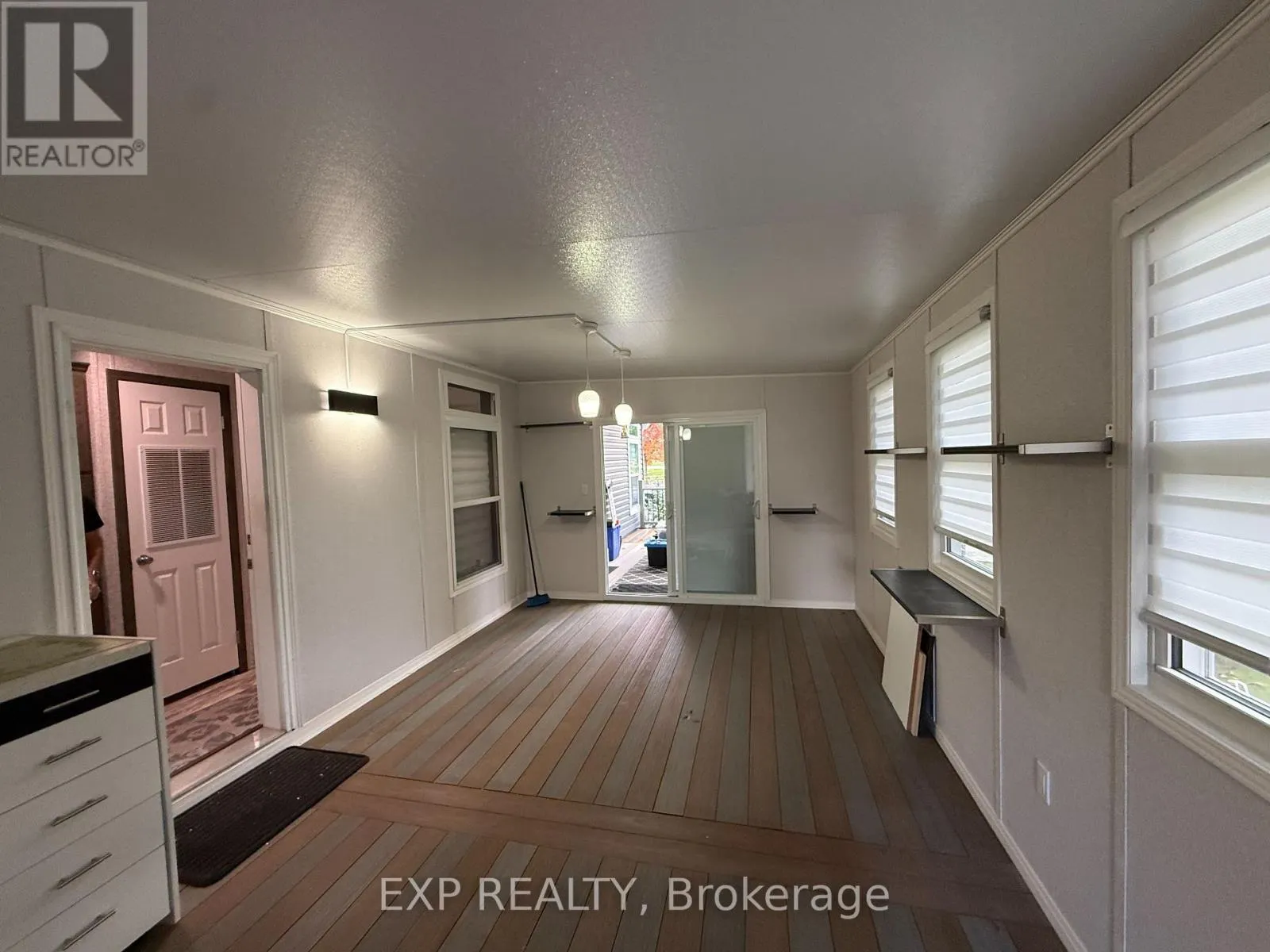 616 - 923590 RD 92 RR#3 ROAD, #616