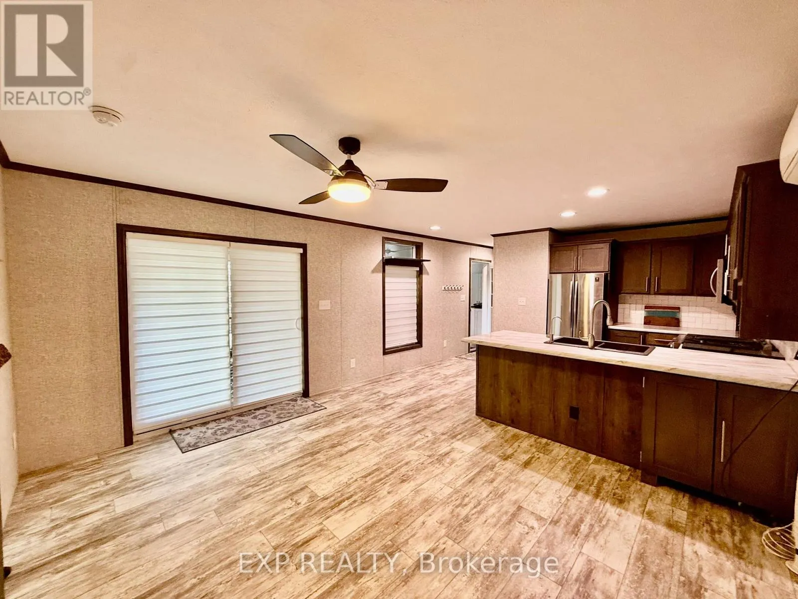 616 - 923590 RD 92 RR#3 ROAD, #616