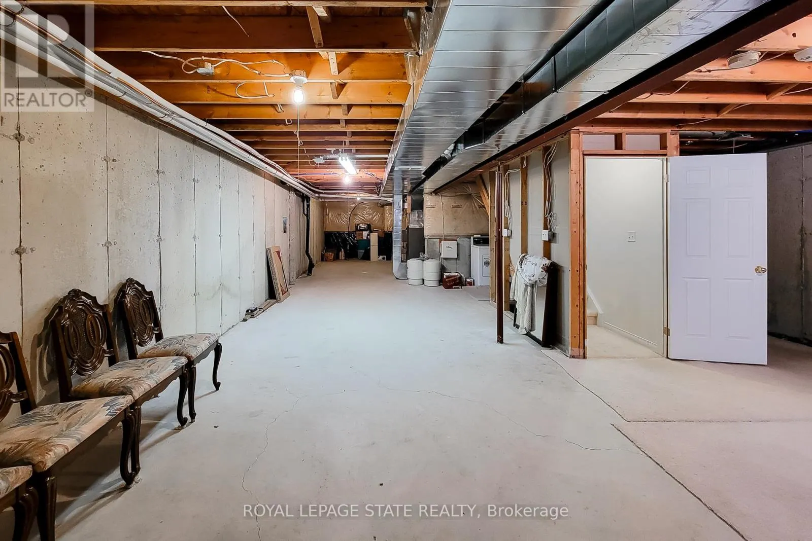 22 - 751 RYMAL ROAD W