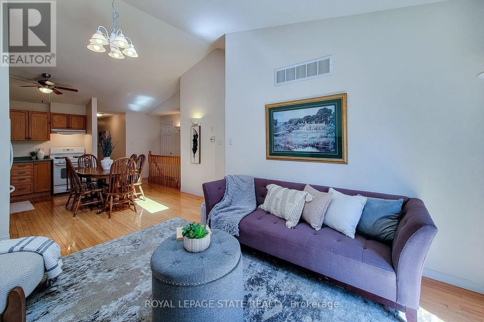 22 - 751 RYMAL ROAD W