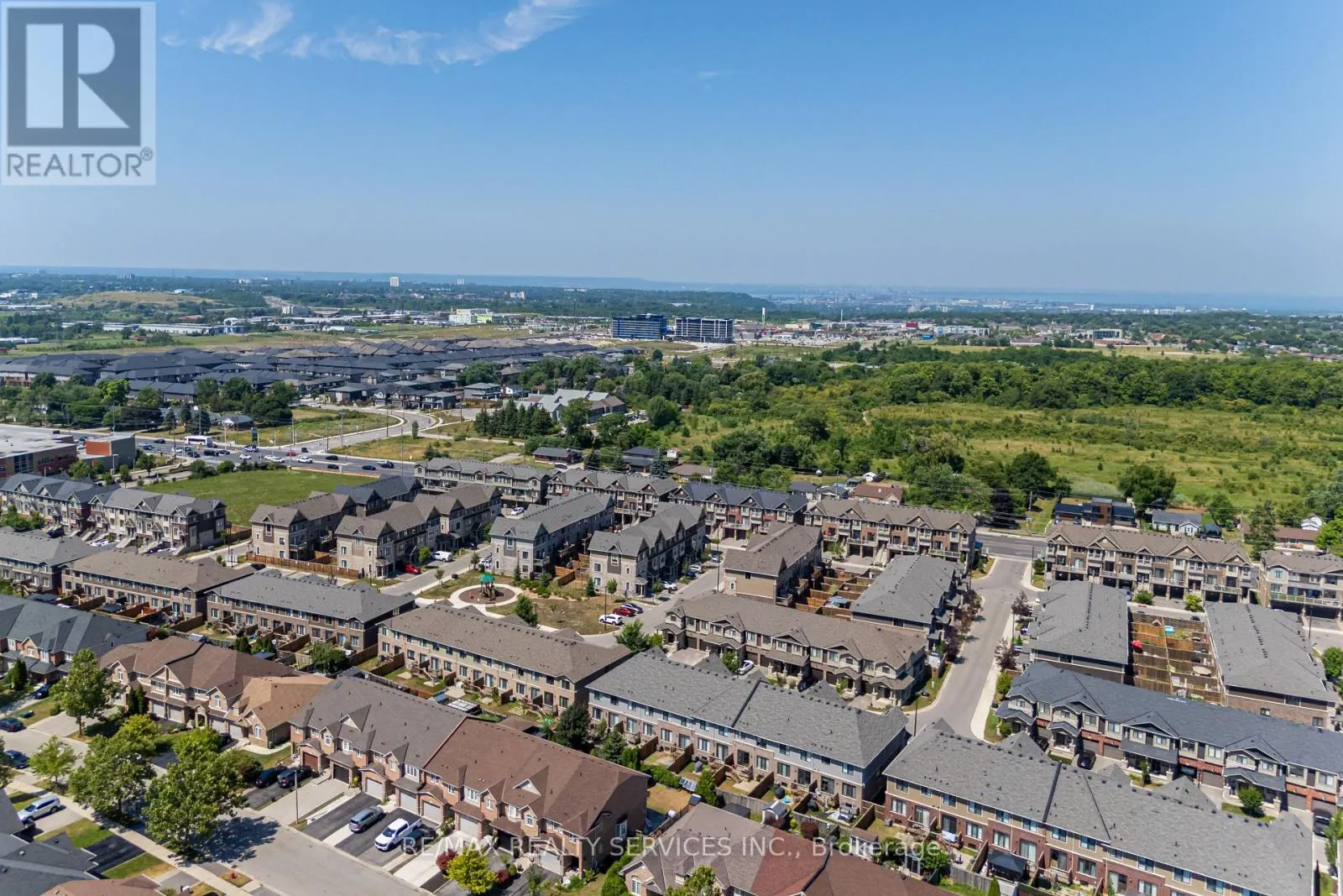 122 - 1890 RYMAL ROAD E