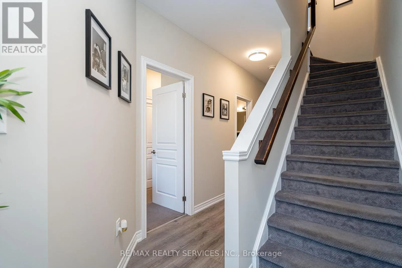 122 - 1890 RYMAL ROAD E