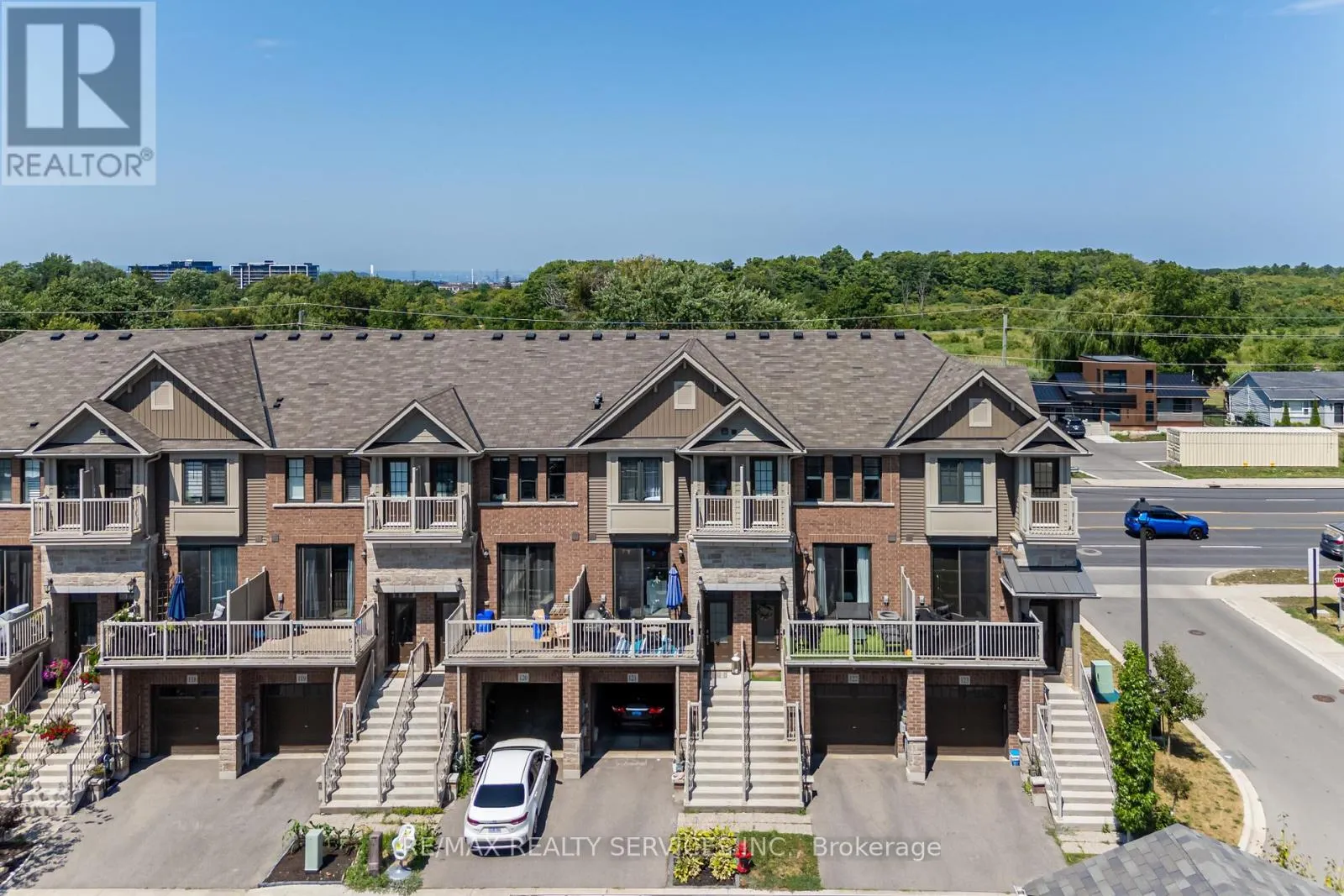 122 - 1890 RYMAL ROAD E