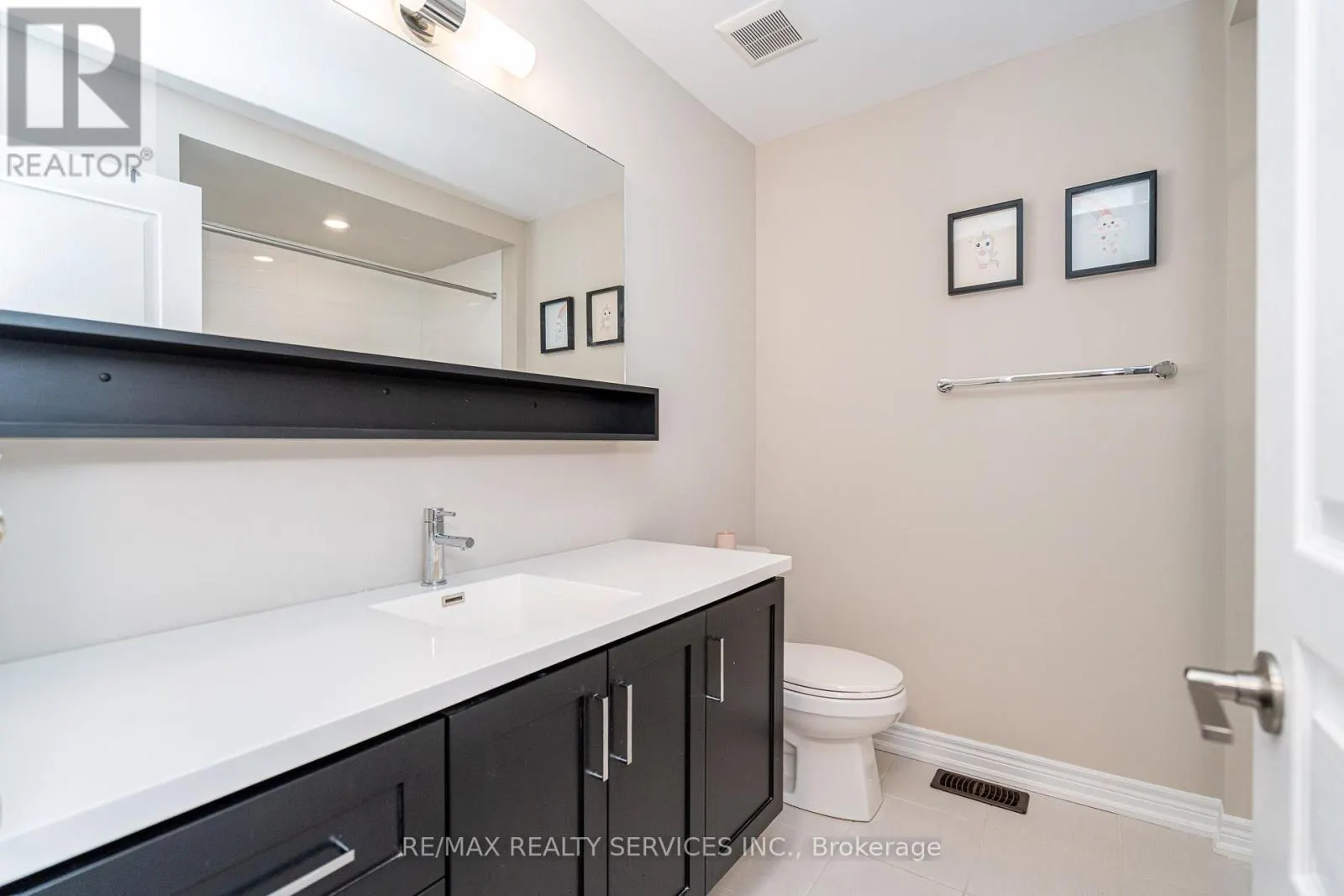 122 - 1890 RYMAL ROAD E