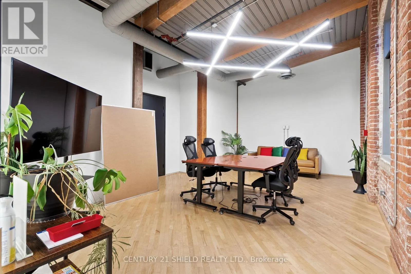 116 - 705 COTTON MILL STREET