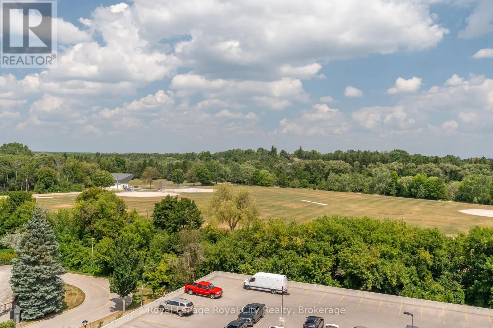 803 - 22 MARILYN DRIVE, #803