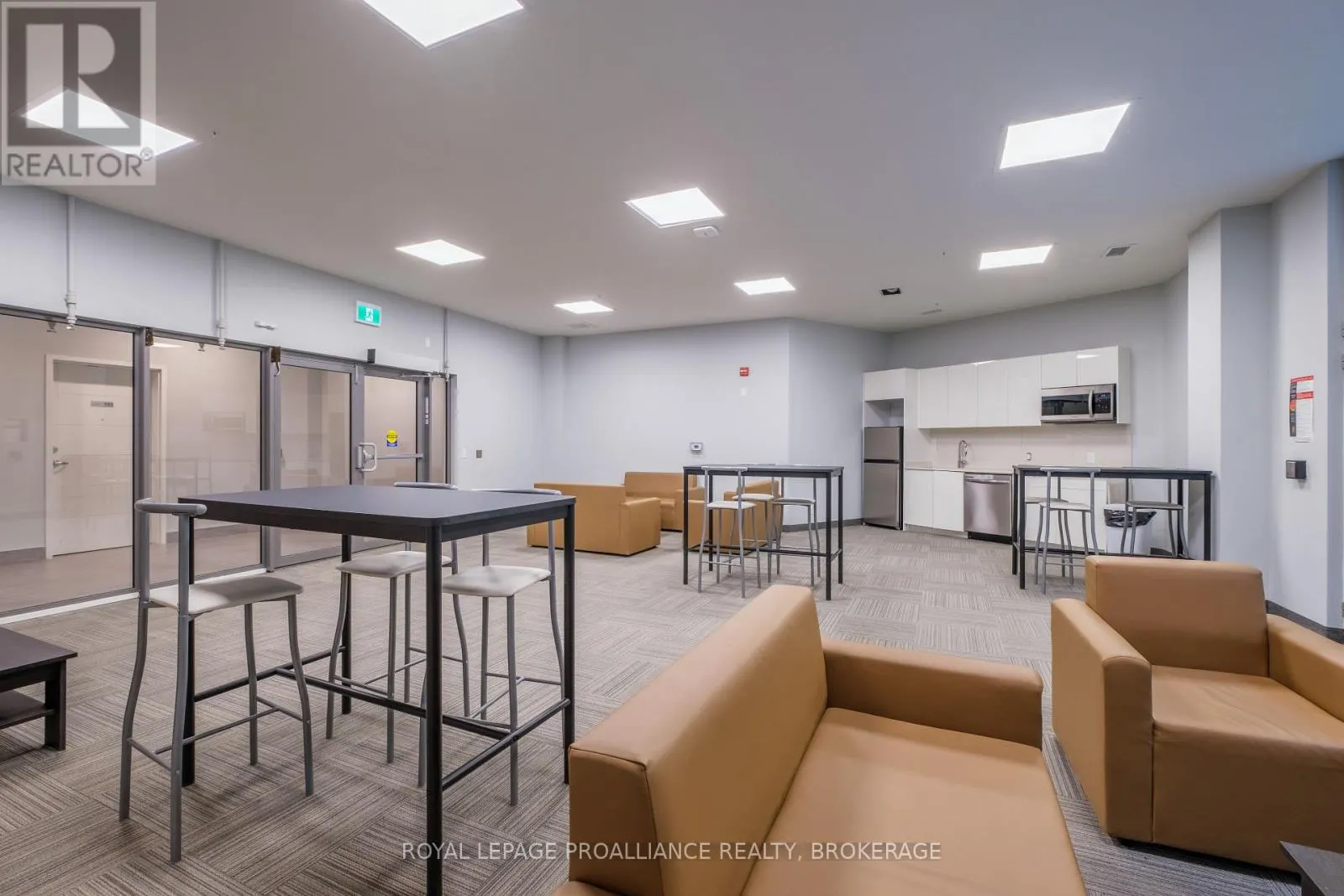 1023 - 652 PRINCESS STREET, #1023