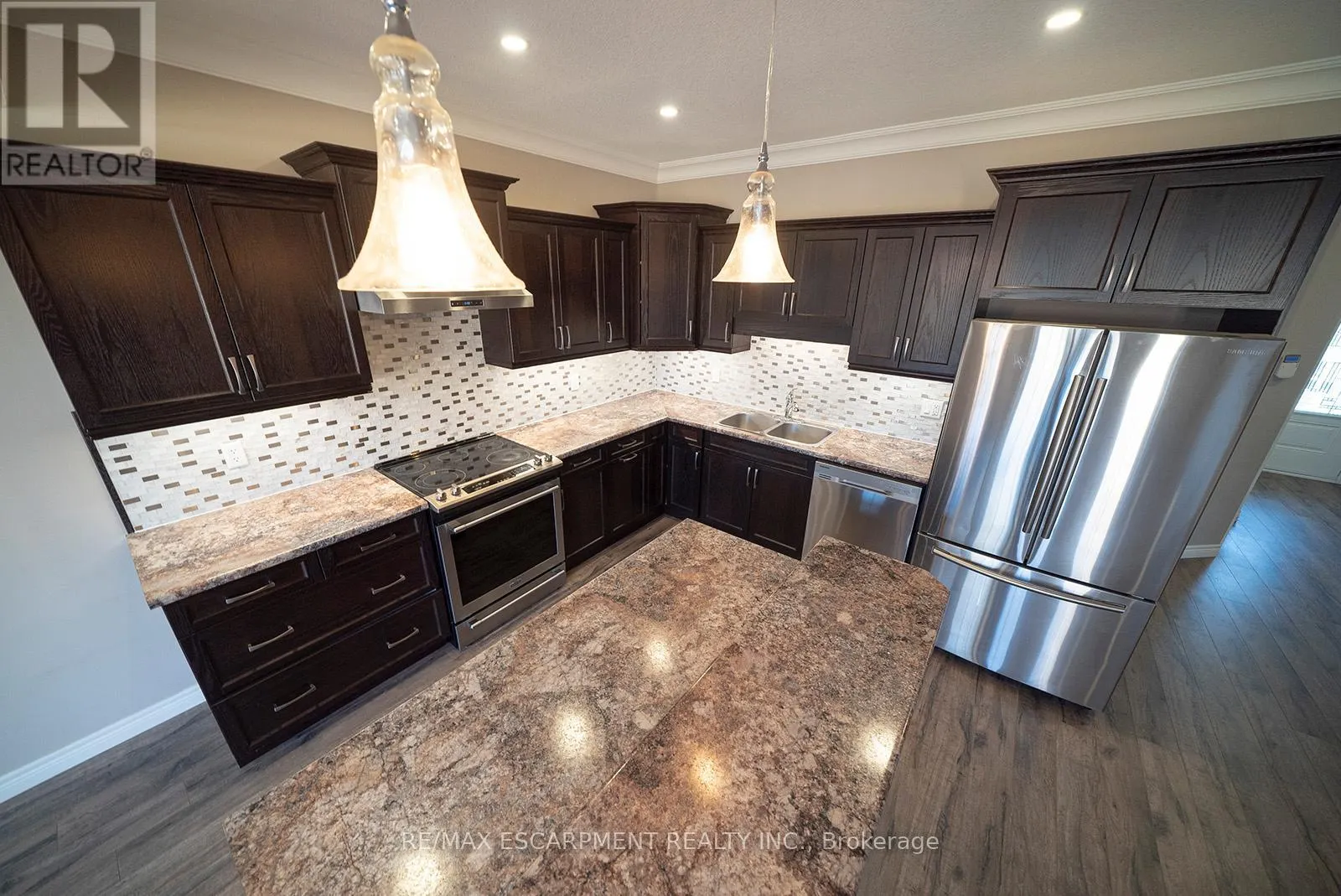 B - 112 MOUNT PLEASANT STREET