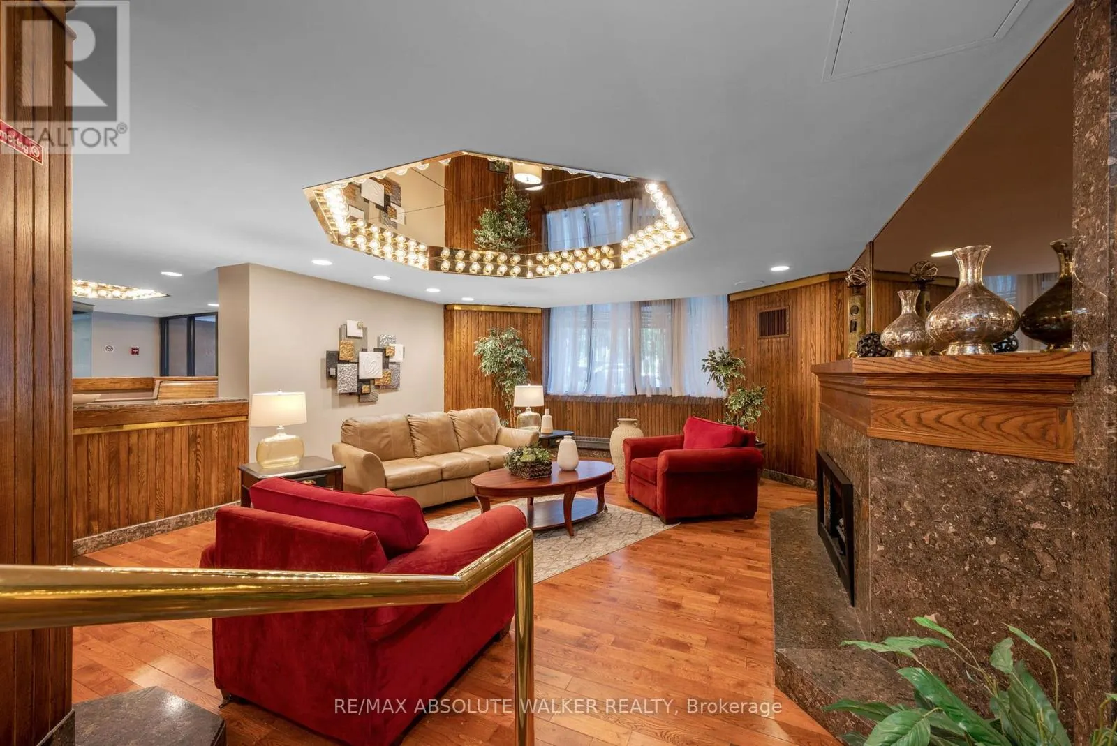 414 - 2871 RICHMOND ROAD