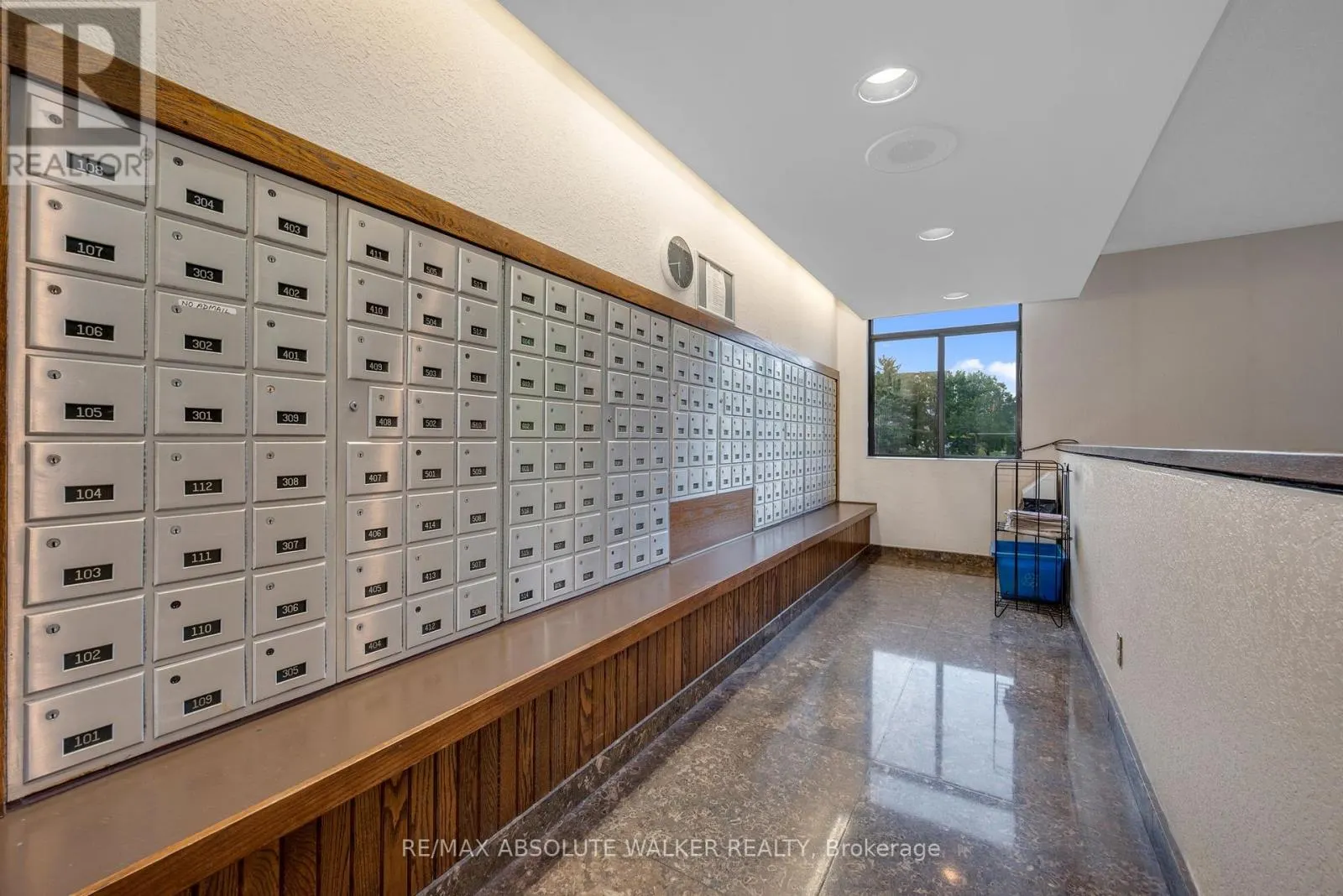 414 - 2871 RICHMOND ROAD