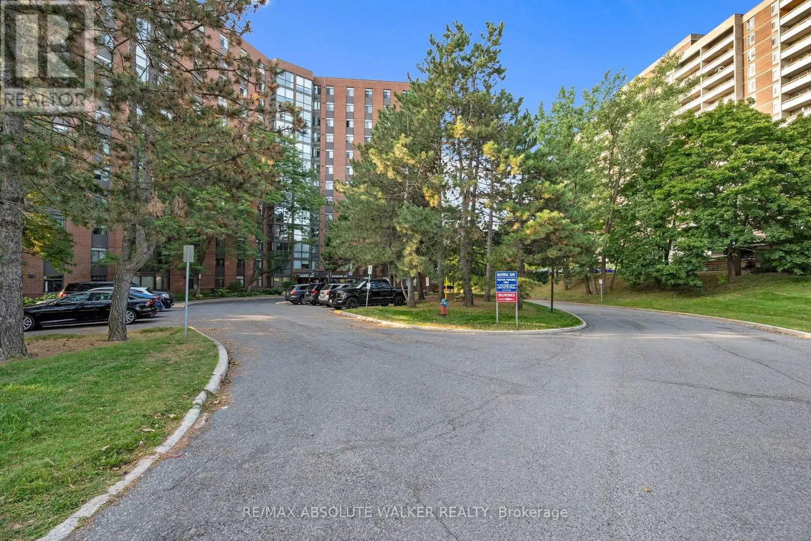 414 - 2871 RICHMOND ROAD