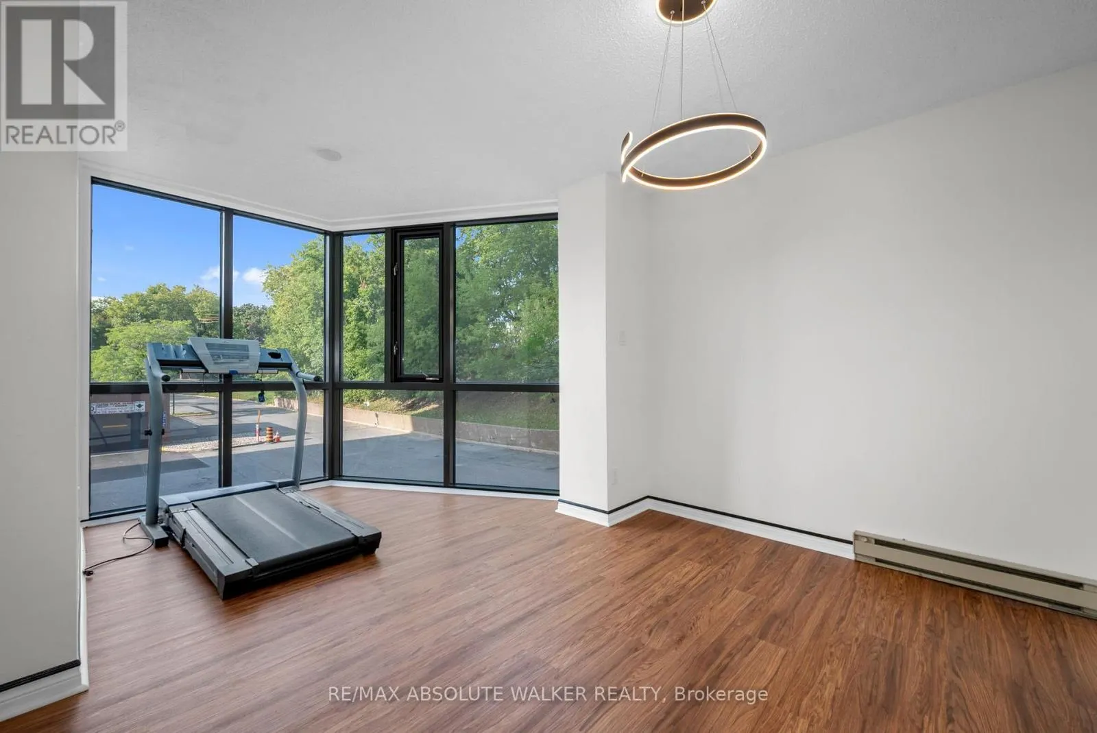 414 - 2871 RICHMOND ROAD