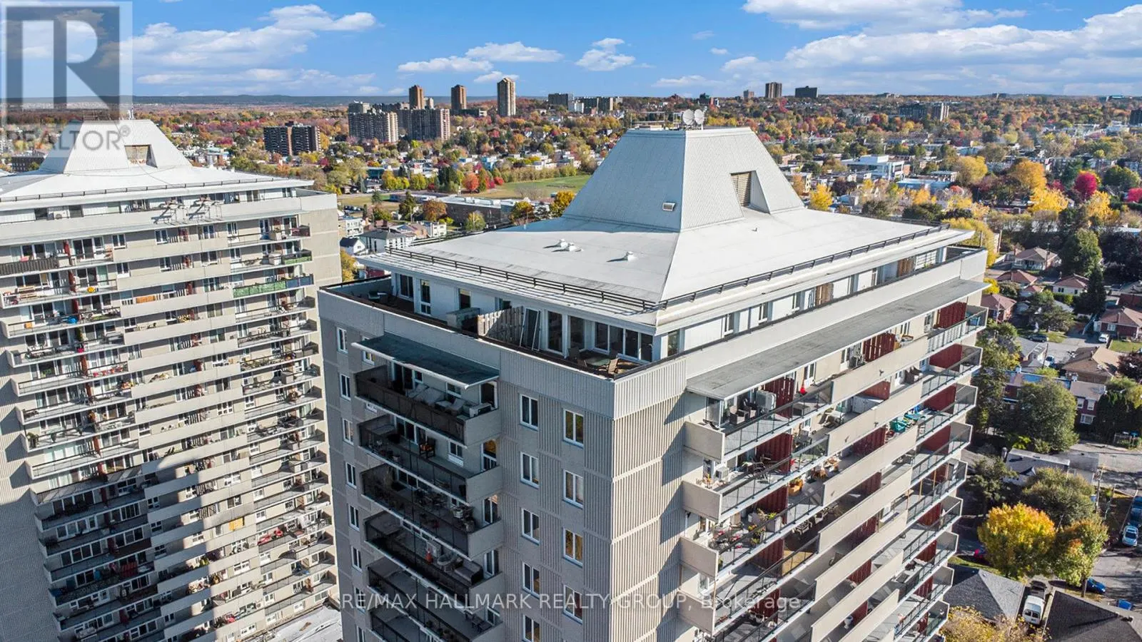 PH4 - 158C MCARTHUR AVENUE