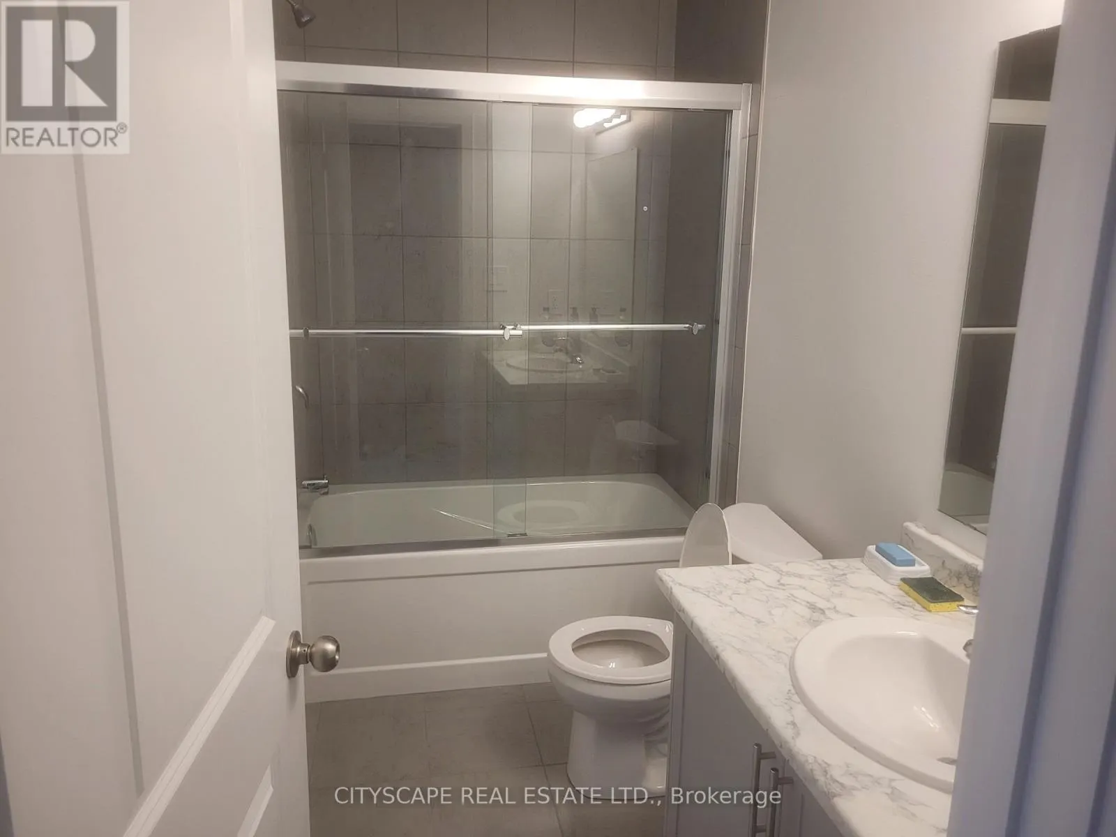 36 OAK FOREST COMMON CRESCENT