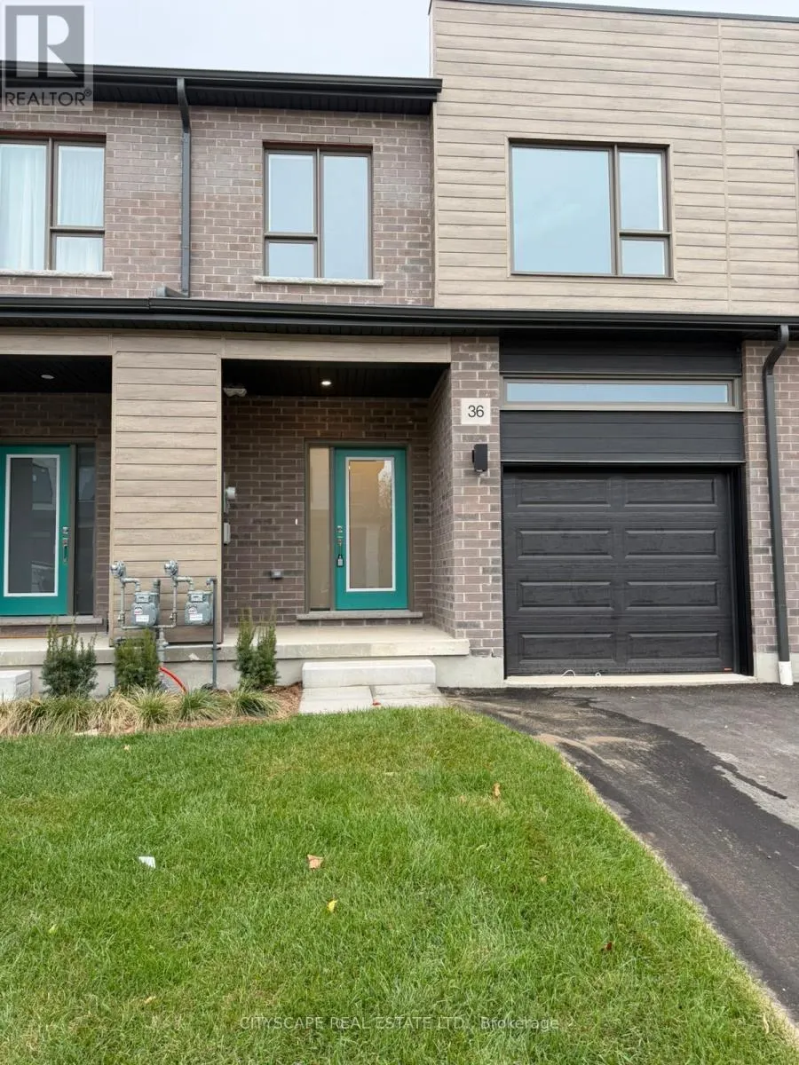 36 OAK FOREST COMMON CRESCENT