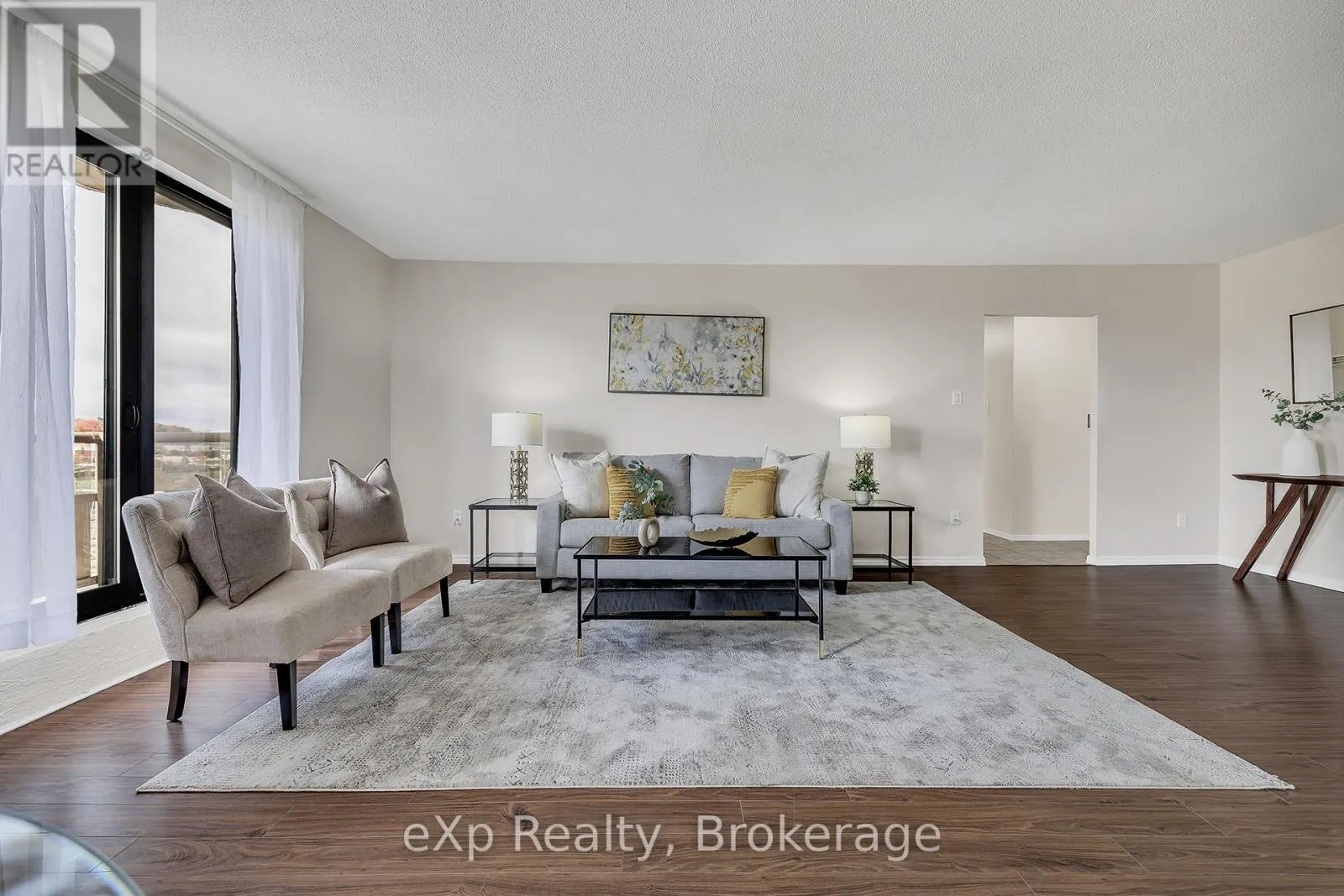 605 - 1100 COURTLAND AVENUE E, #605