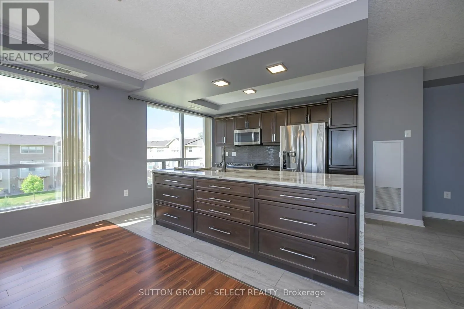 303 - 1030 CORONATION DRIVE, #303