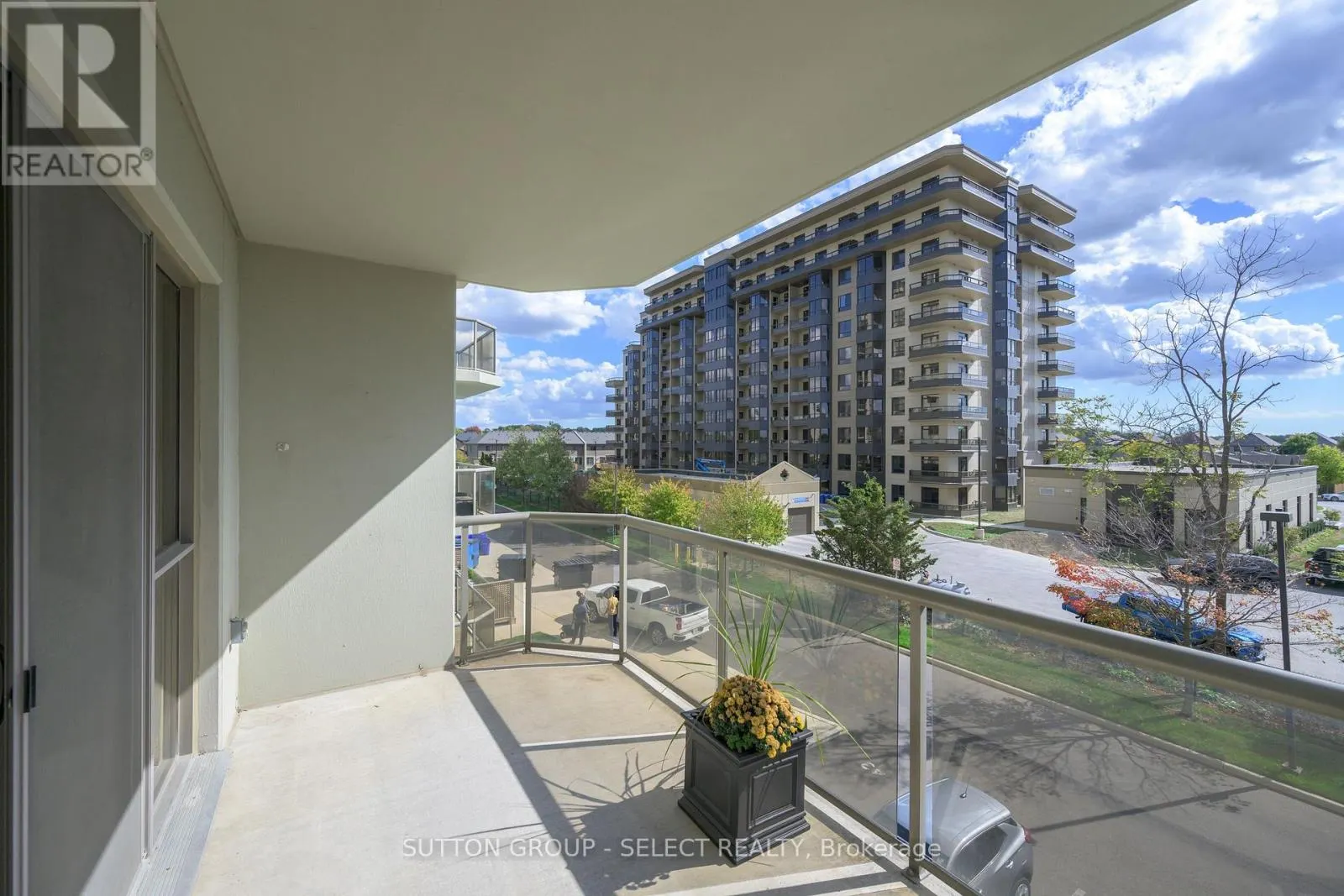 303 - 1030 CORONATION DRIVE, #303