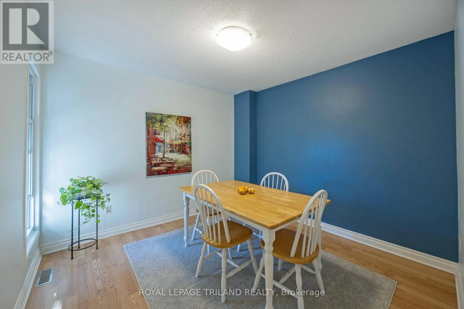 2 - 590 MILLBANK DRIVE, #2