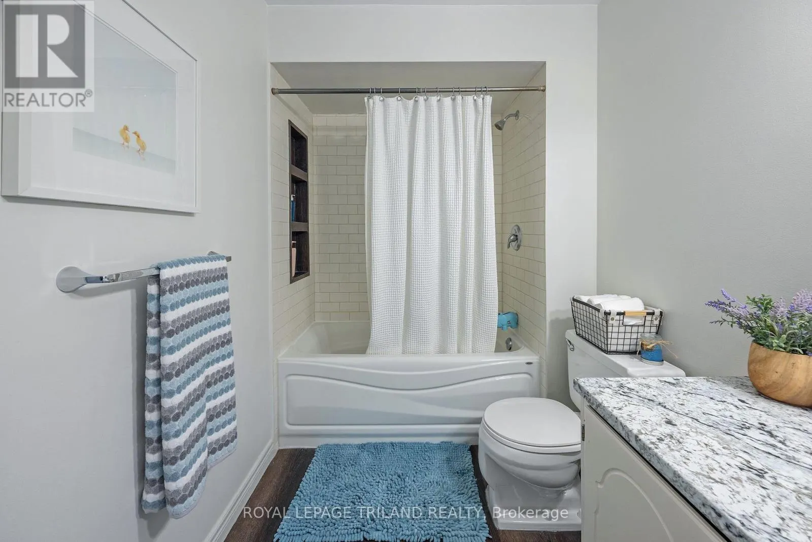 2 - 590 MILLBANK DRIVE, #2