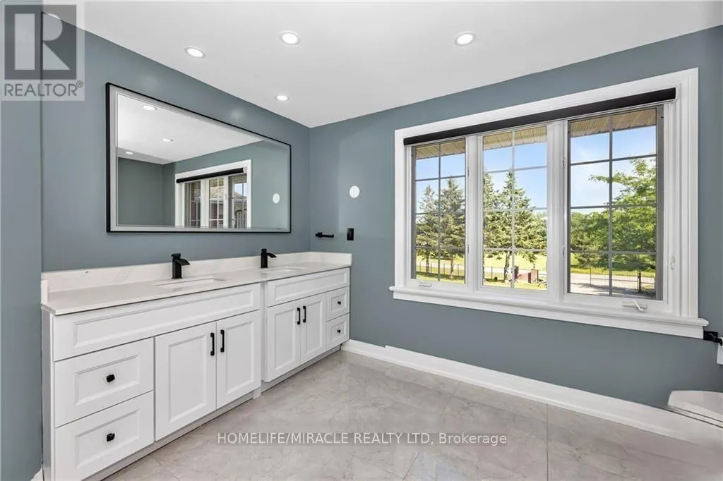 141 KERRY HILL CRESCENT