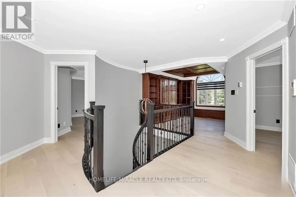 141 KERRY HILL CRESCENT