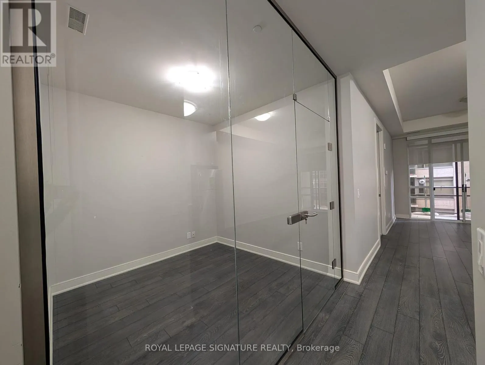 614 - 150 MAIN STREET W