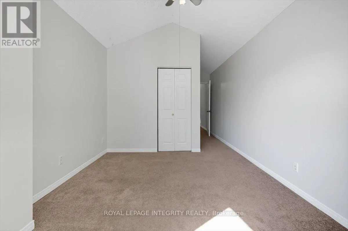 4 - 2949 RICHMOND ROAD