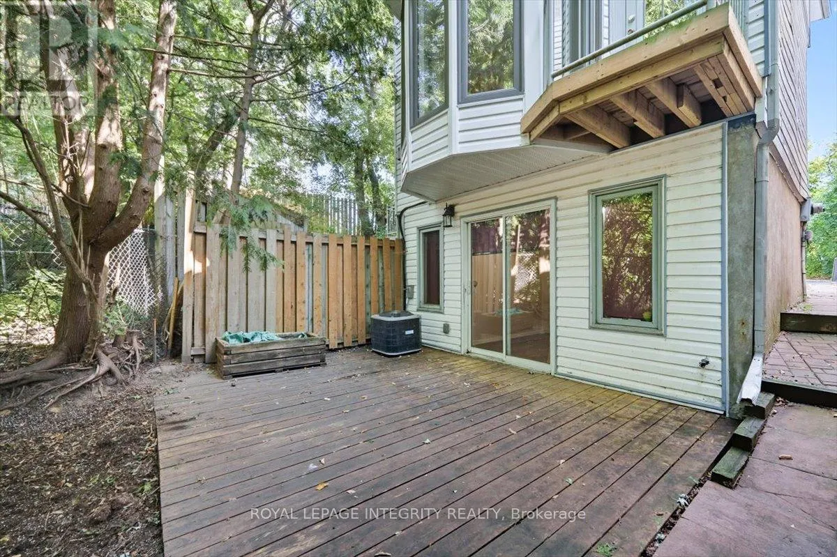 4 - 2949 RICHMOND ROAD