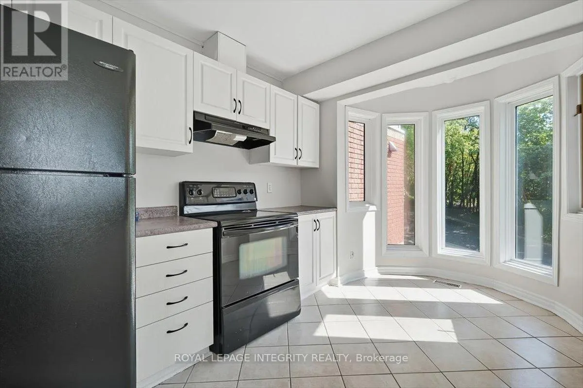 4 - 2949 RICHMOND ROAD