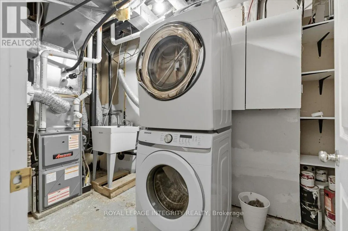 4 - 2949 RICHMOND ROAD