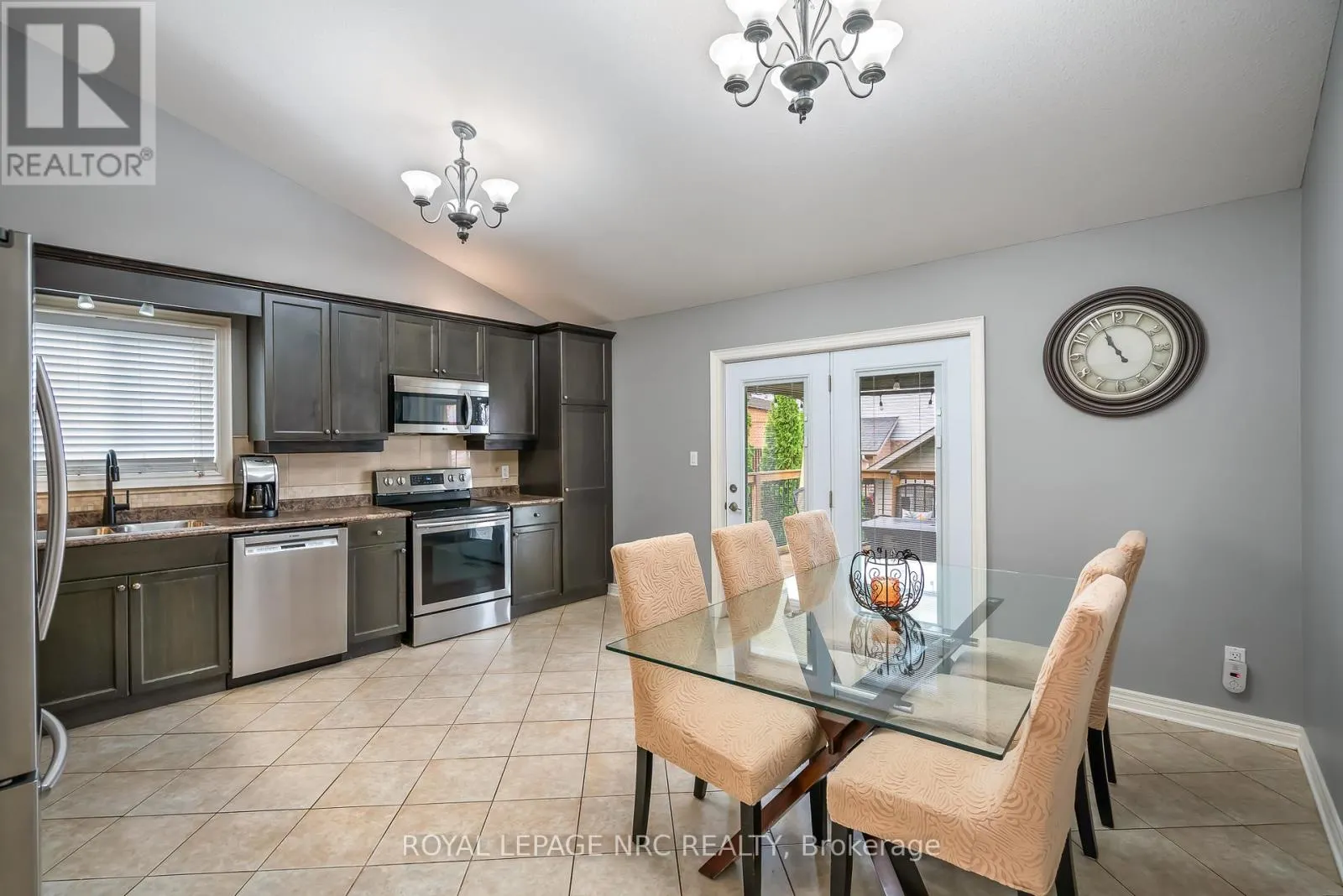 5255 WHITE DOVE PARKWAY