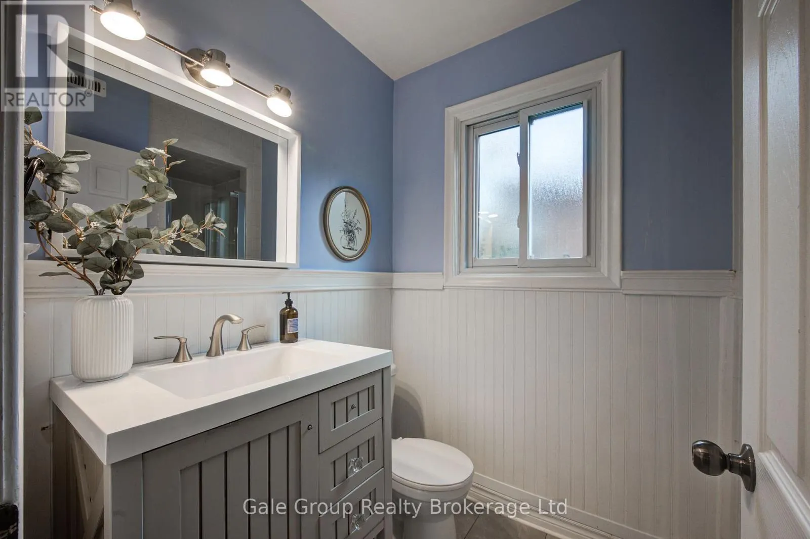 55 ALTADORE CRESCENT