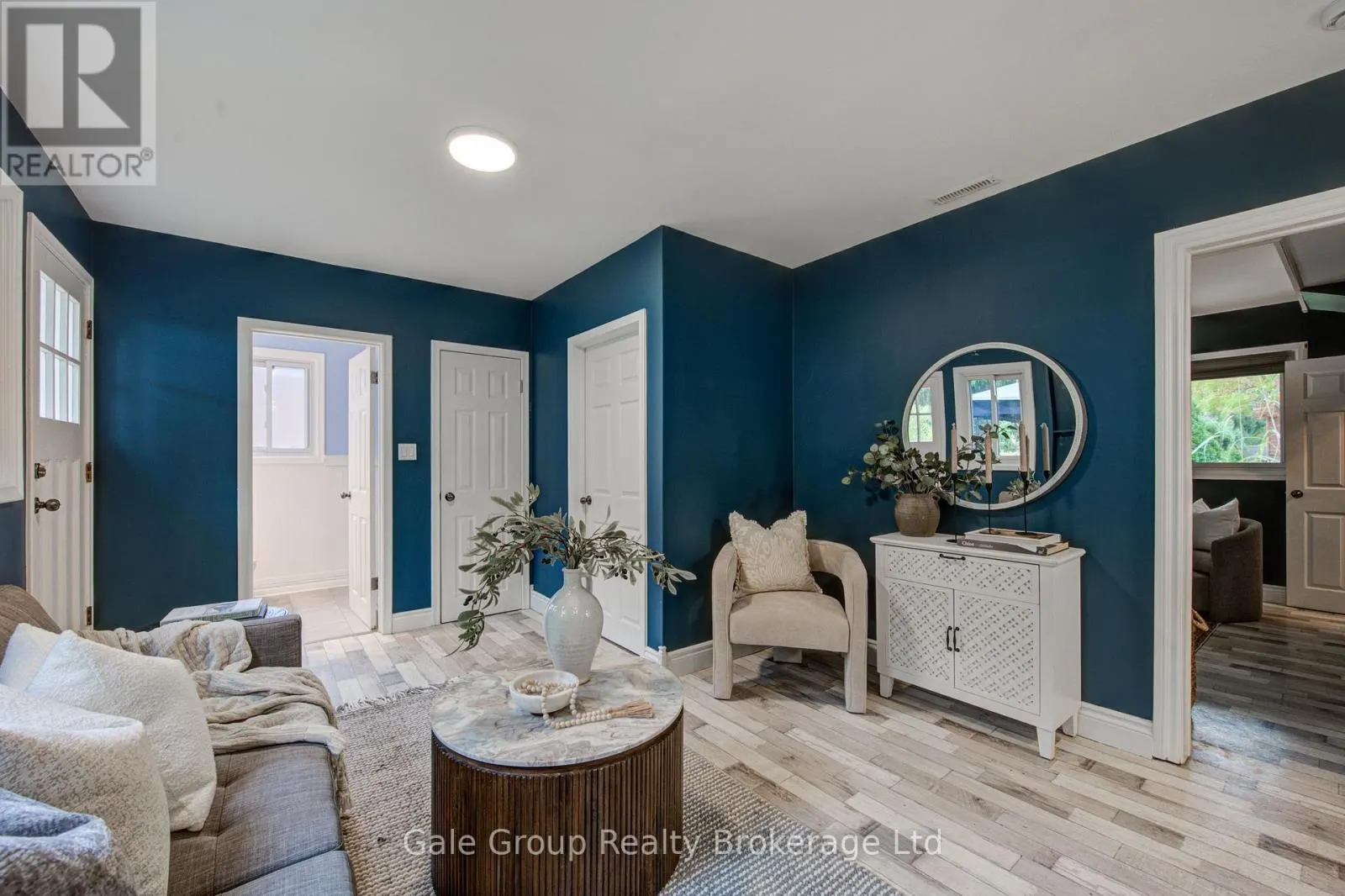 55 ALTADORE CRESCENT