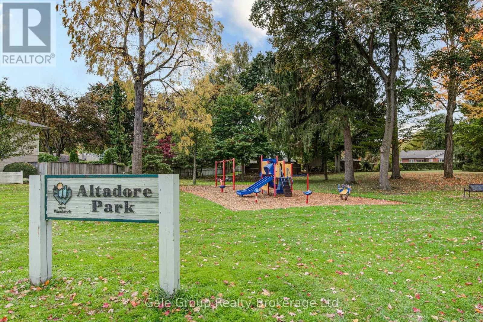 55 ALTADORE CRESCENT