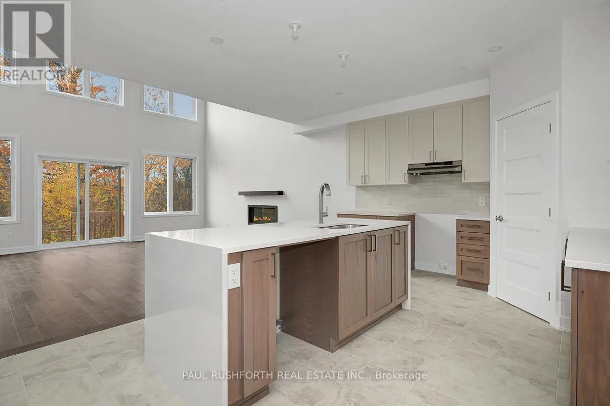 124 CHANDELLE PRIVATE