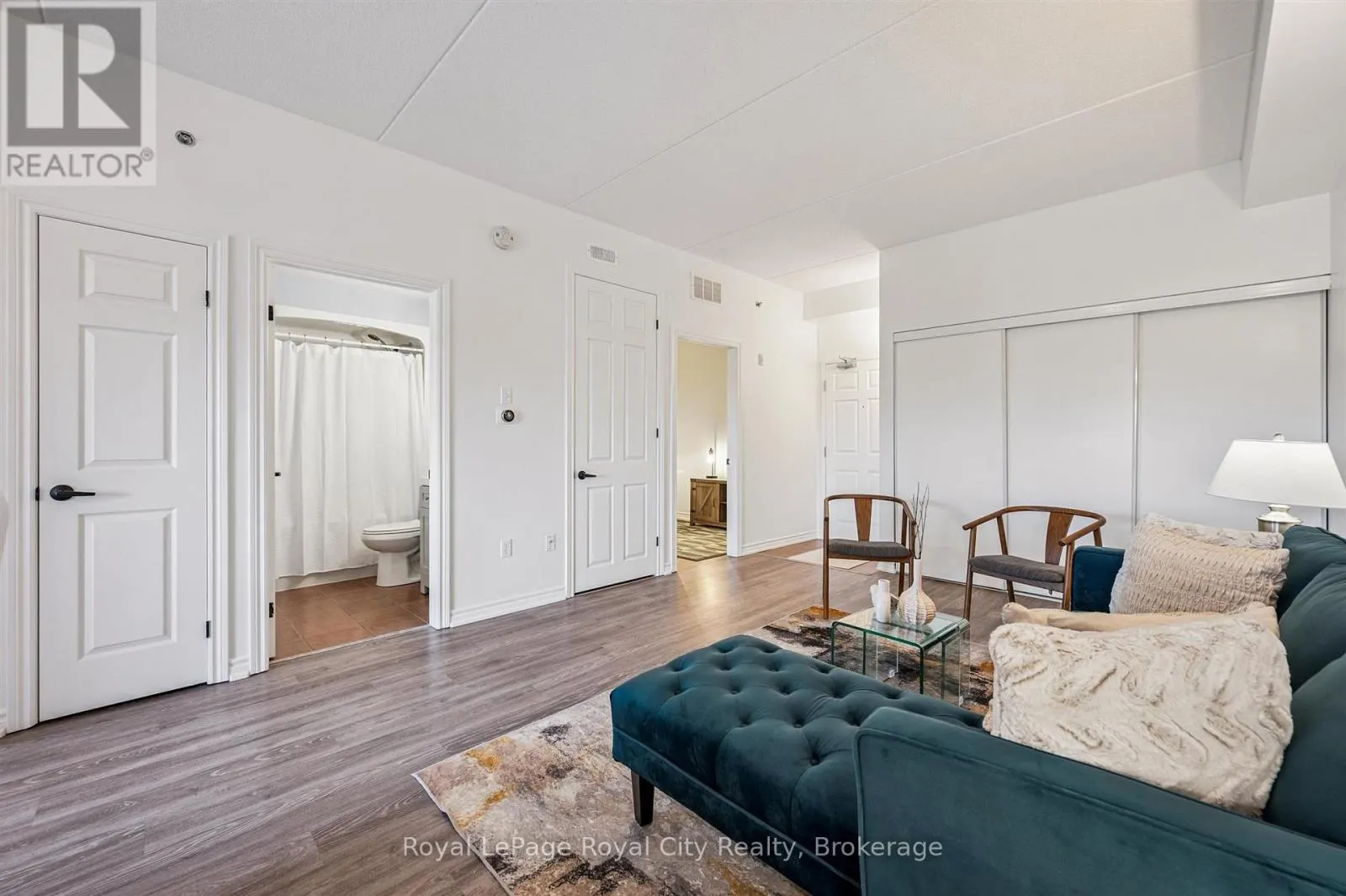 316 - 308 WATSON PARKWAY N, #316