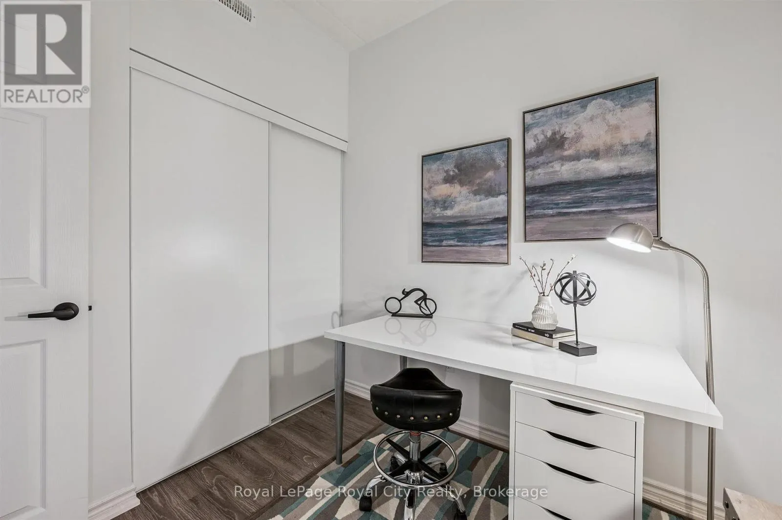 316 - 308 WATSON PARKWAY N, #316