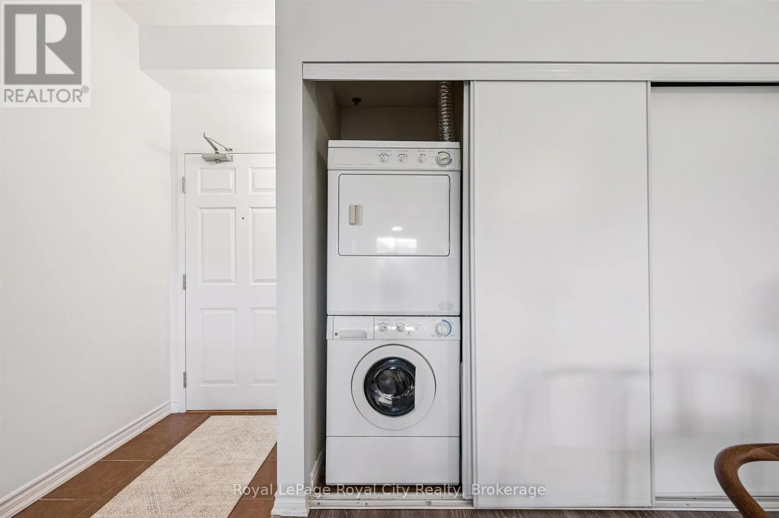 316 - 308 WATSON PARKWAY N, #316