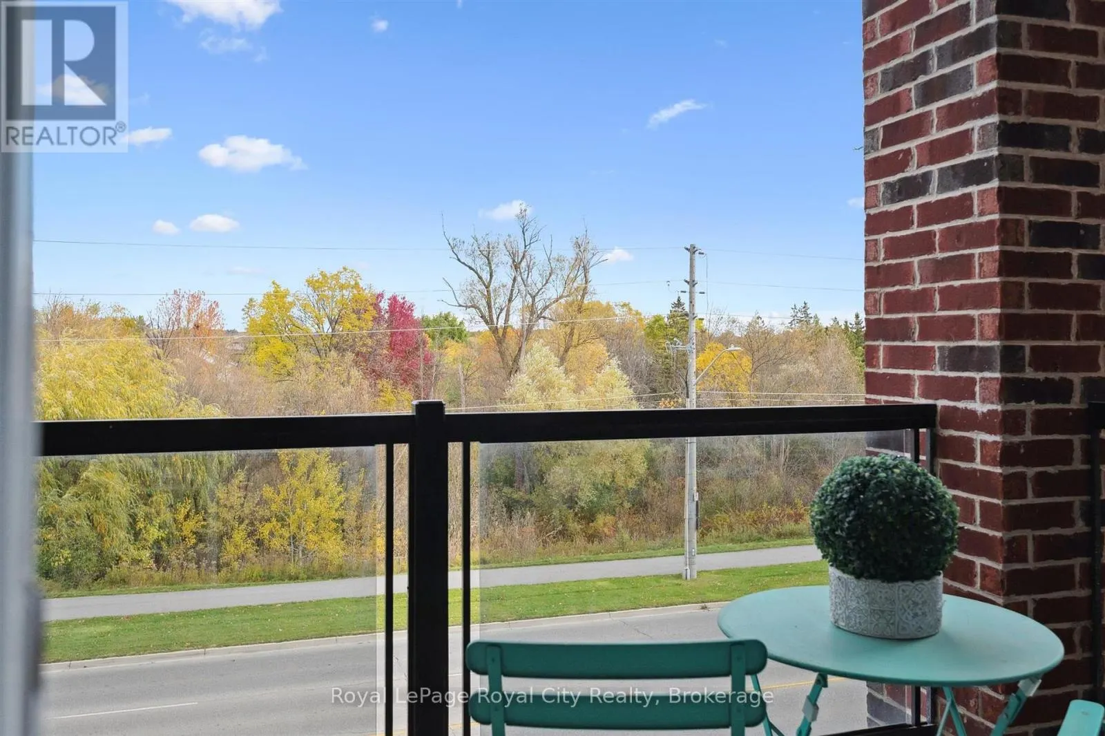 316 - 308 WATSON PARKWAY N, #316