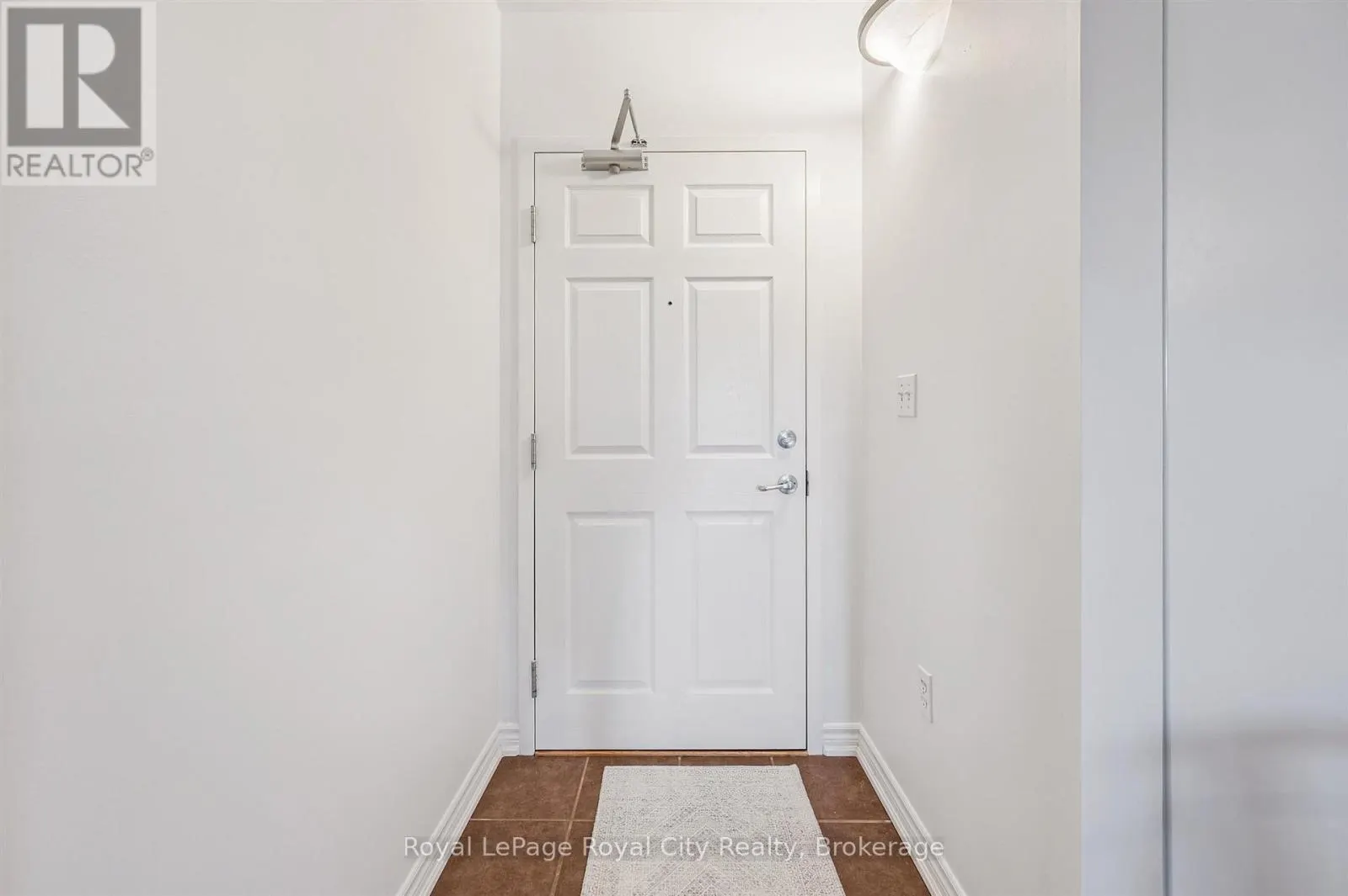 316 - 308 WATSON PARKWAY N, #316