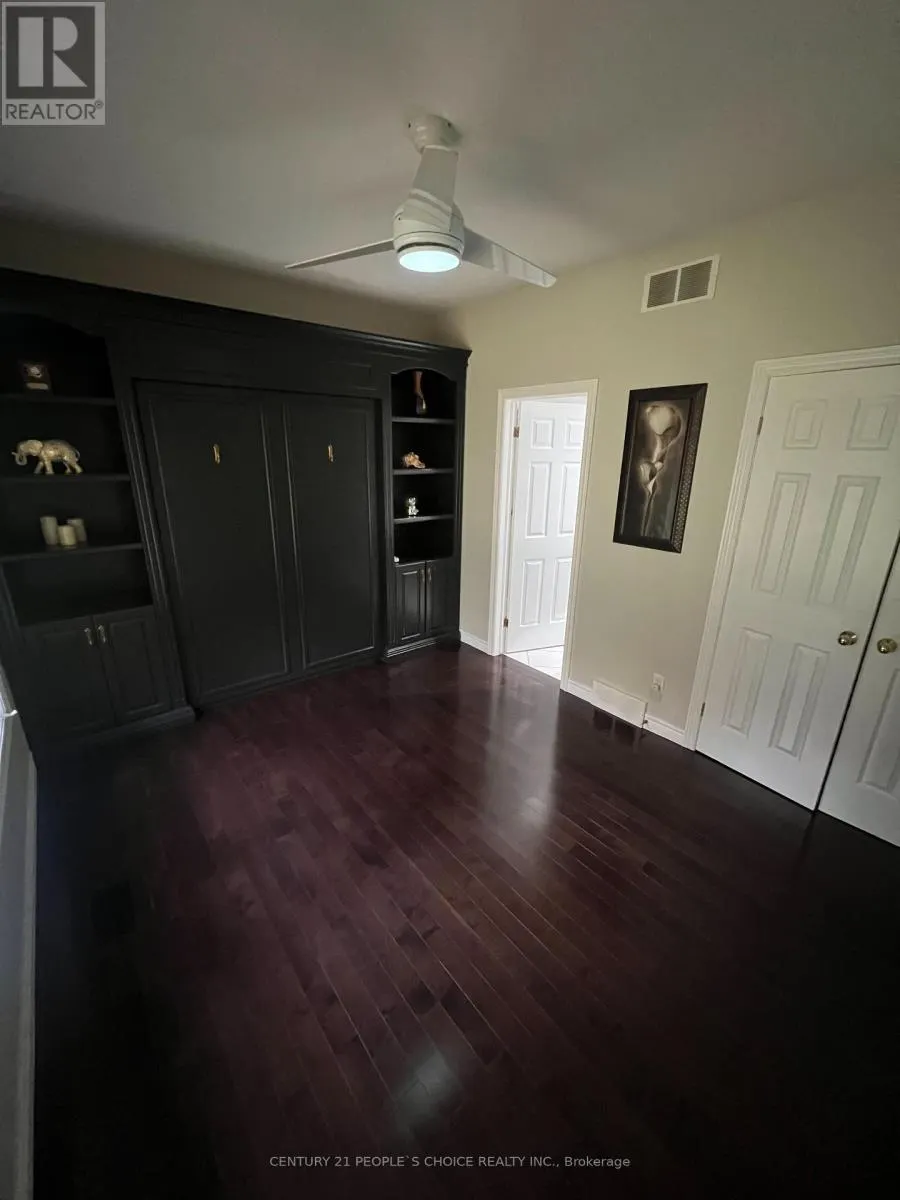 UPPER - 6 FOX RUN ROAD