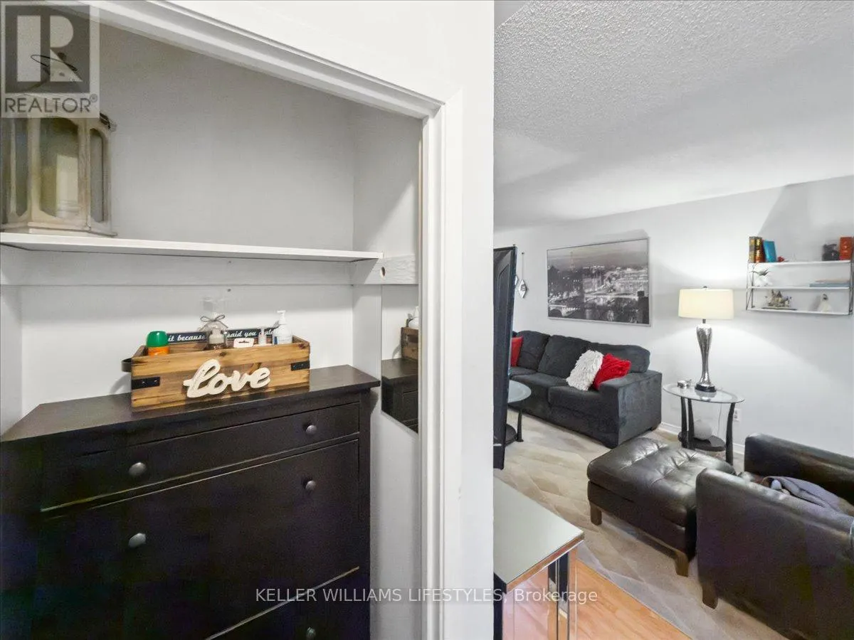 963 NOTRE DAME DRIVE