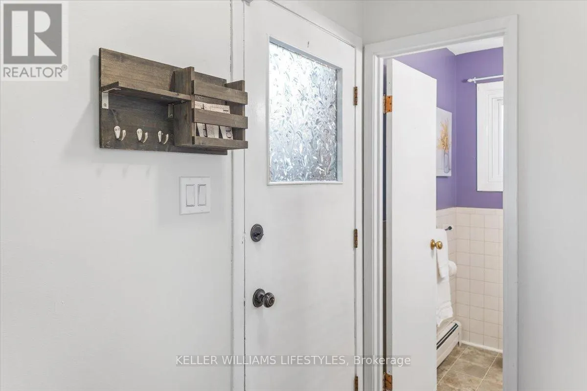 963 NOTRE DAME DRIVE