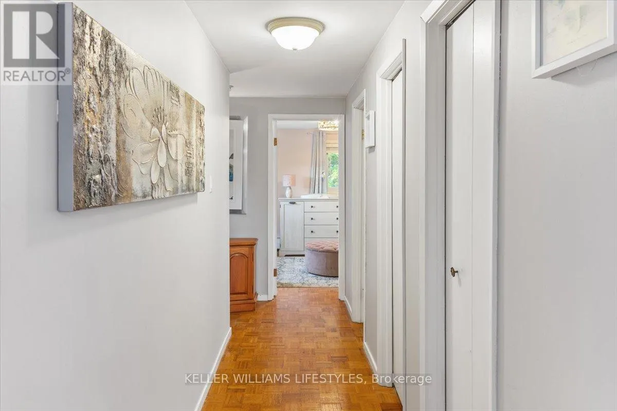 963 NOTRE DAME DRIVE