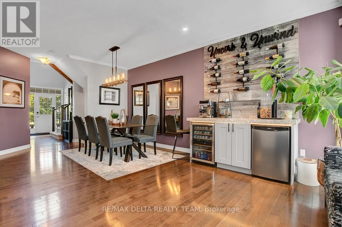 1916 MONTMERE AVENUE